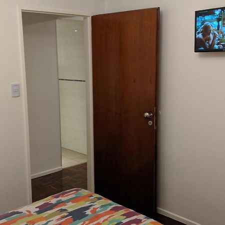 Apartamento Edificio Crucero Буенос Айрес Екстериор снимка