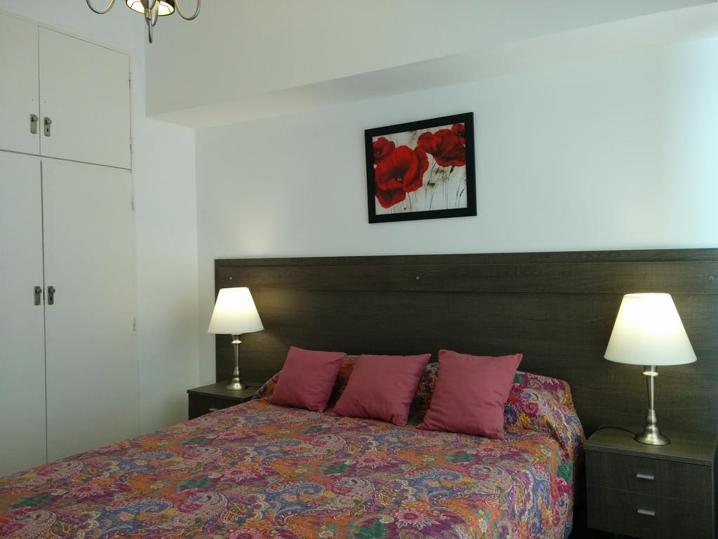 Apartamento Edificio Crucero Буенос Айрес Екстериор снимка